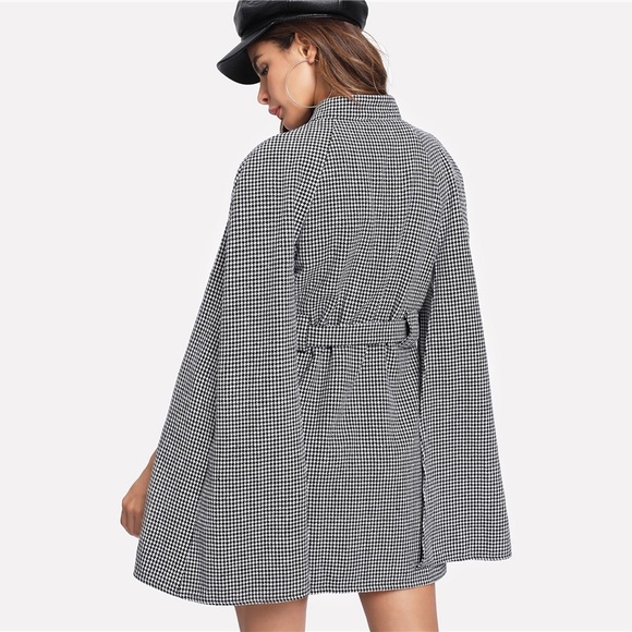 Vintage plaid wool cape jacket - Picture 3 of 5